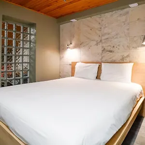 Lovelystay - Cosmopolitan Chiado Lisboa